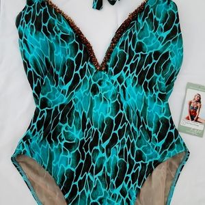 NWT Lux Sauvage Turquoise Animal Print w/ Gemmed Lined Cleavage Size L